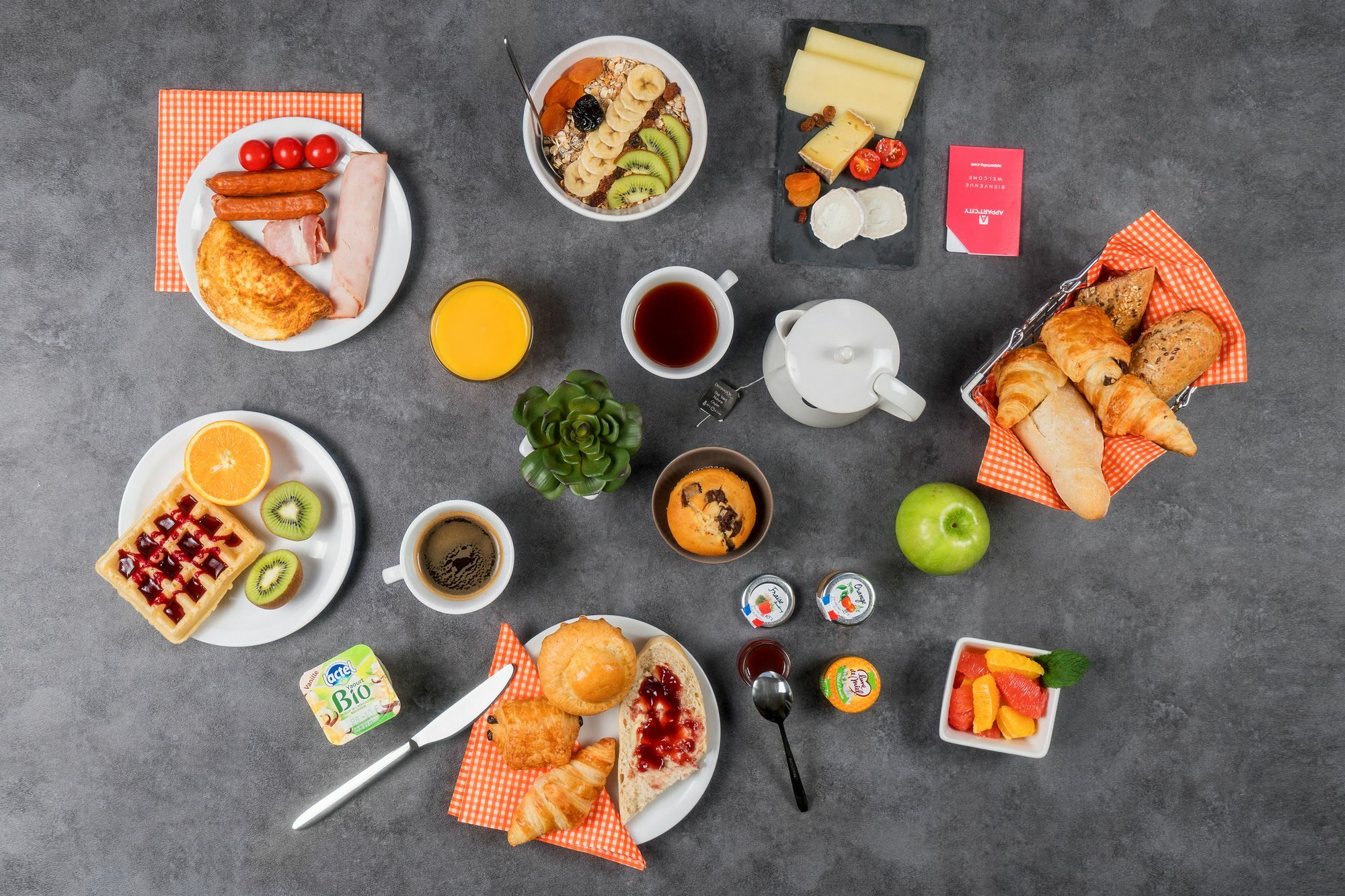 Comfort Aparthotel Six-Fours Сис-Фур-Ле-Пляж Экстерьер фото